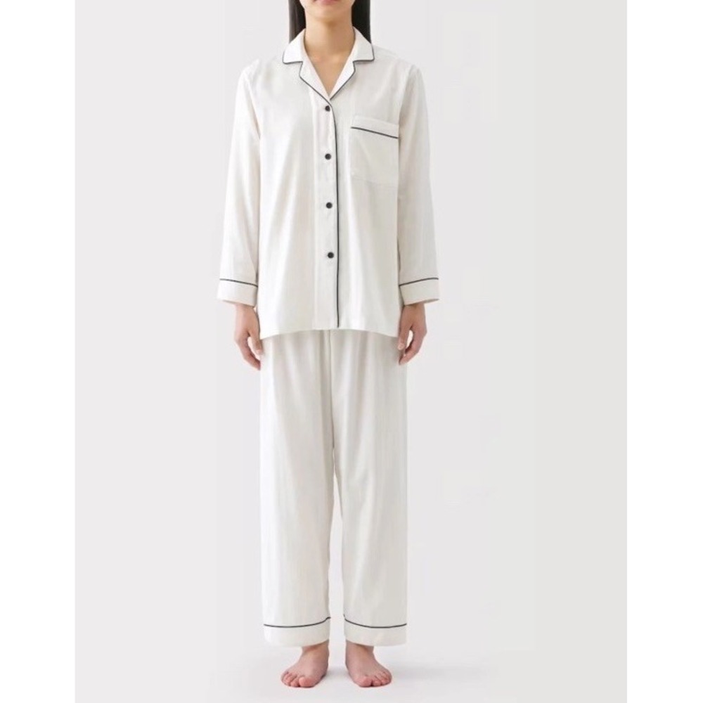 MUJI Womens Cotton Modal Pajamas Set Long Sleeve Long Pants Ivory‎ Soft S